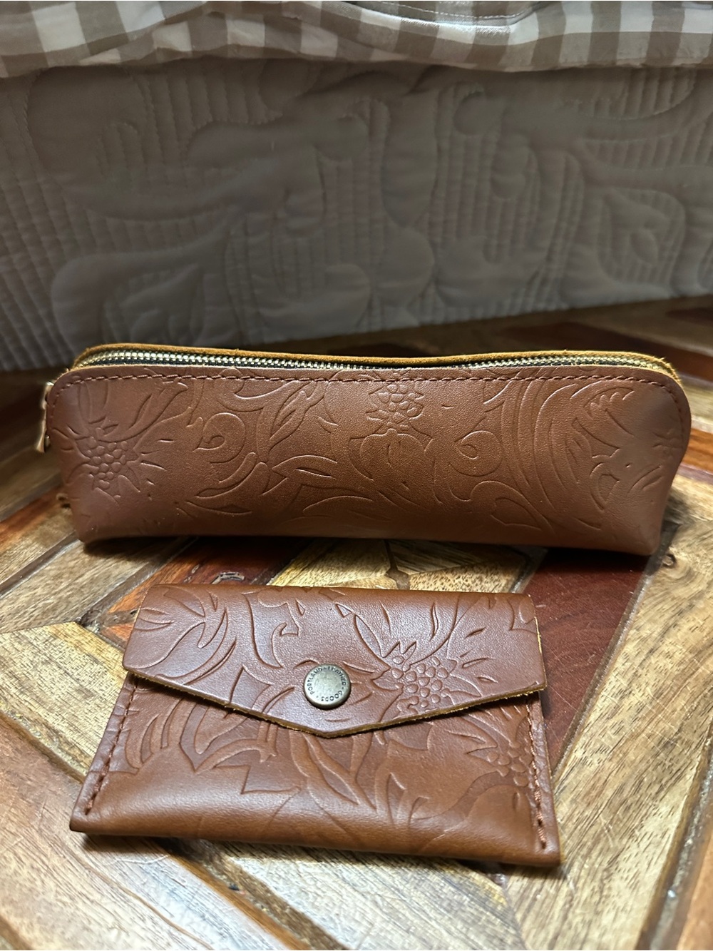 Portland Leather sidekick & small envelope wallet